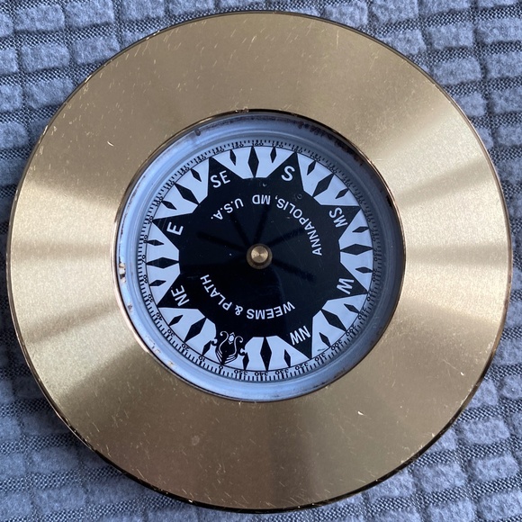 Vintage Nautical Brass Compass Map PaperWeight by Weems & Plath - Picture 1 of 9